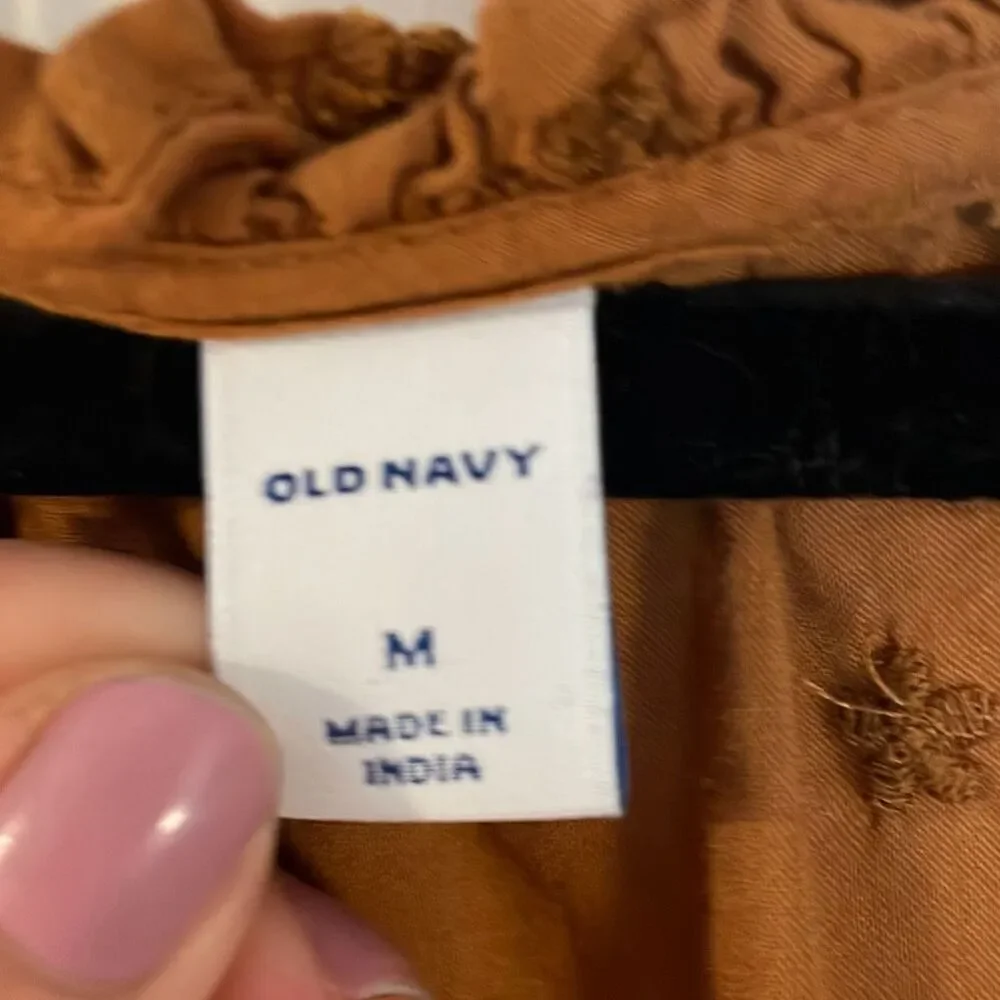 Old Navy brown square neck embroidered puff sleeve top M